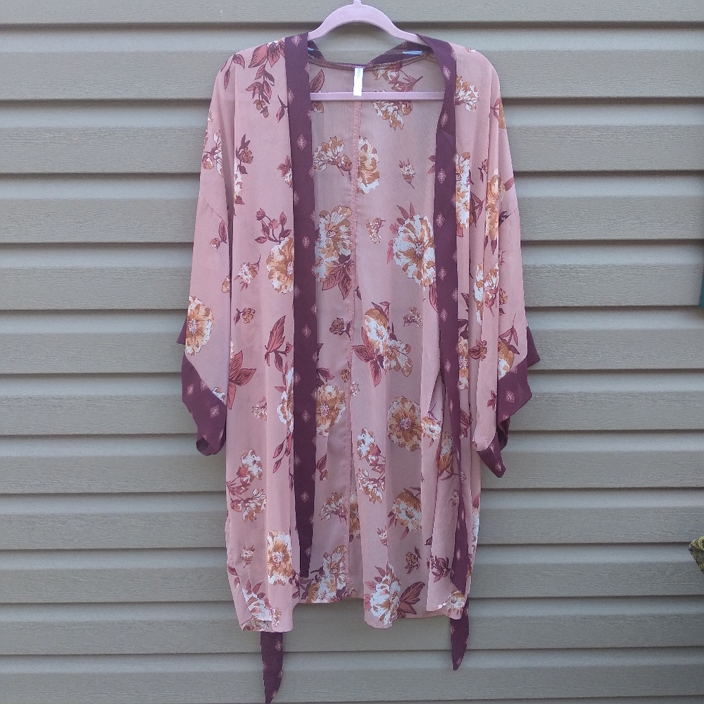 Xhilaration XL/XXL Floral Purple Burgandy Kimono